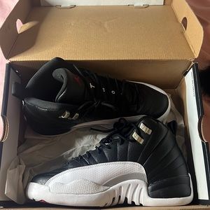 Air Jordan 12 Retro Black/varsity red white